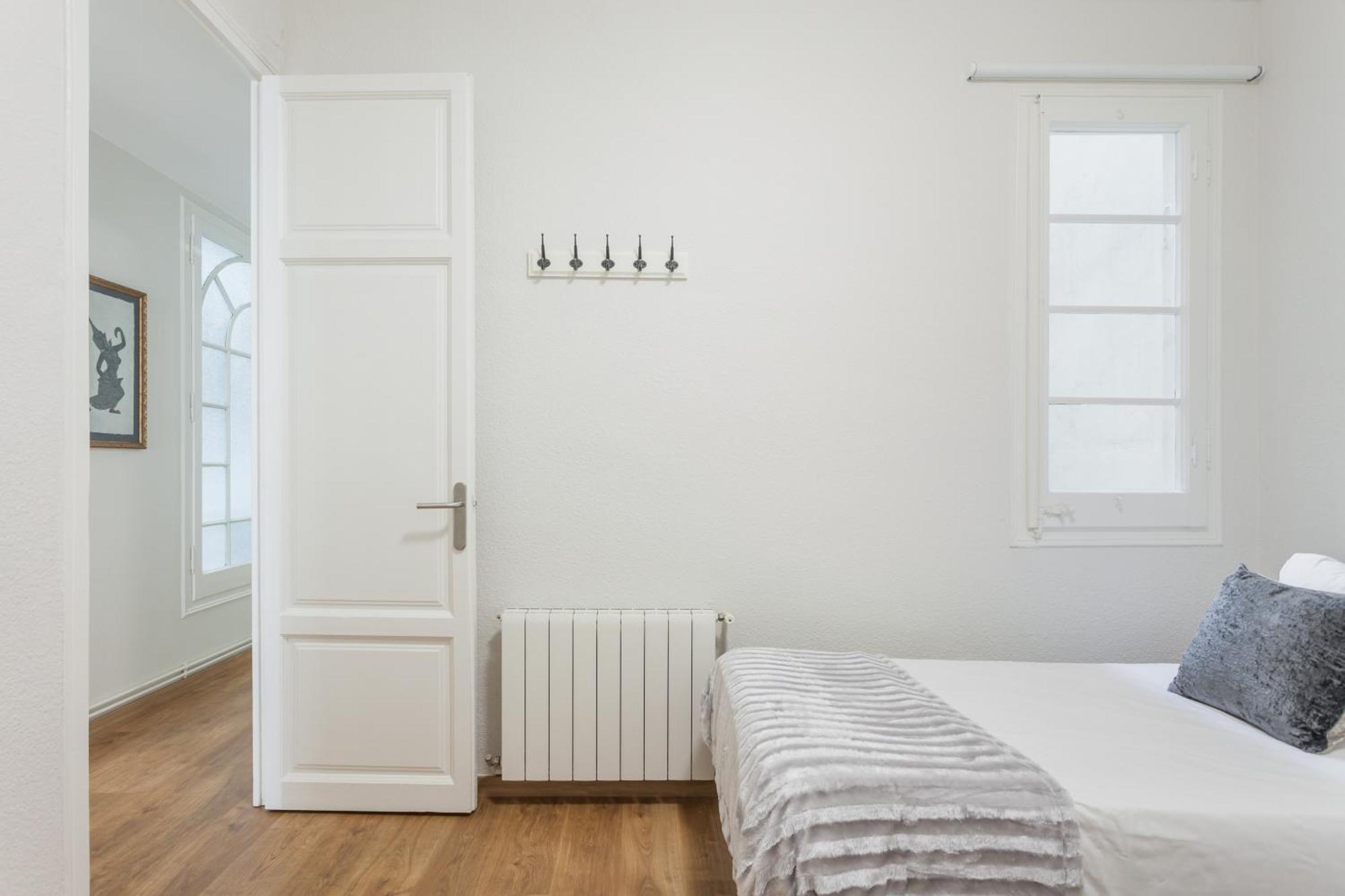 Art House Fira Apartments Βαρκελώνη Εξωτερικό φωτογραφία