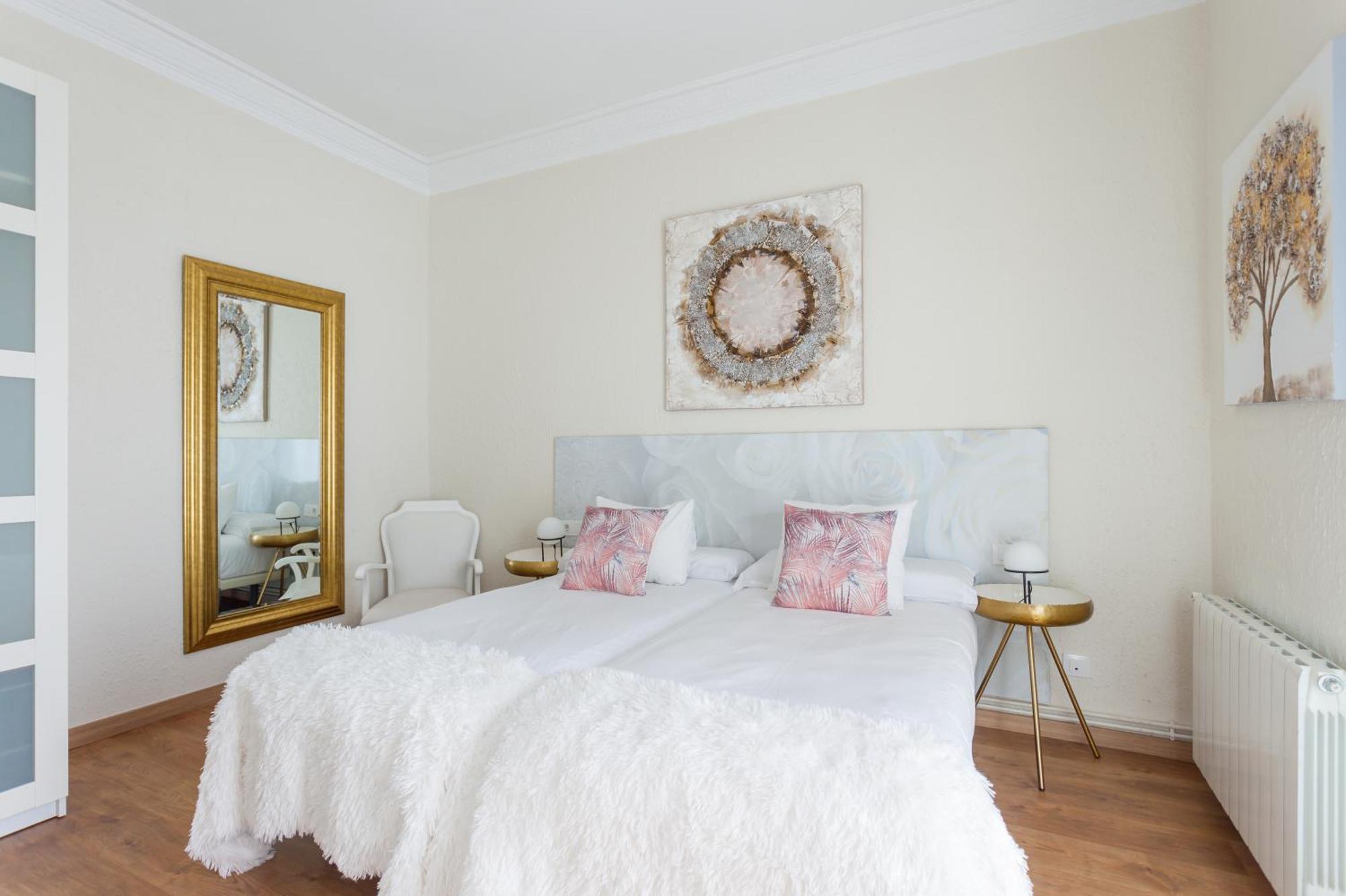 Art House Fira Apartments Βαρκελώνη Εξωτερικό φωτογραφία