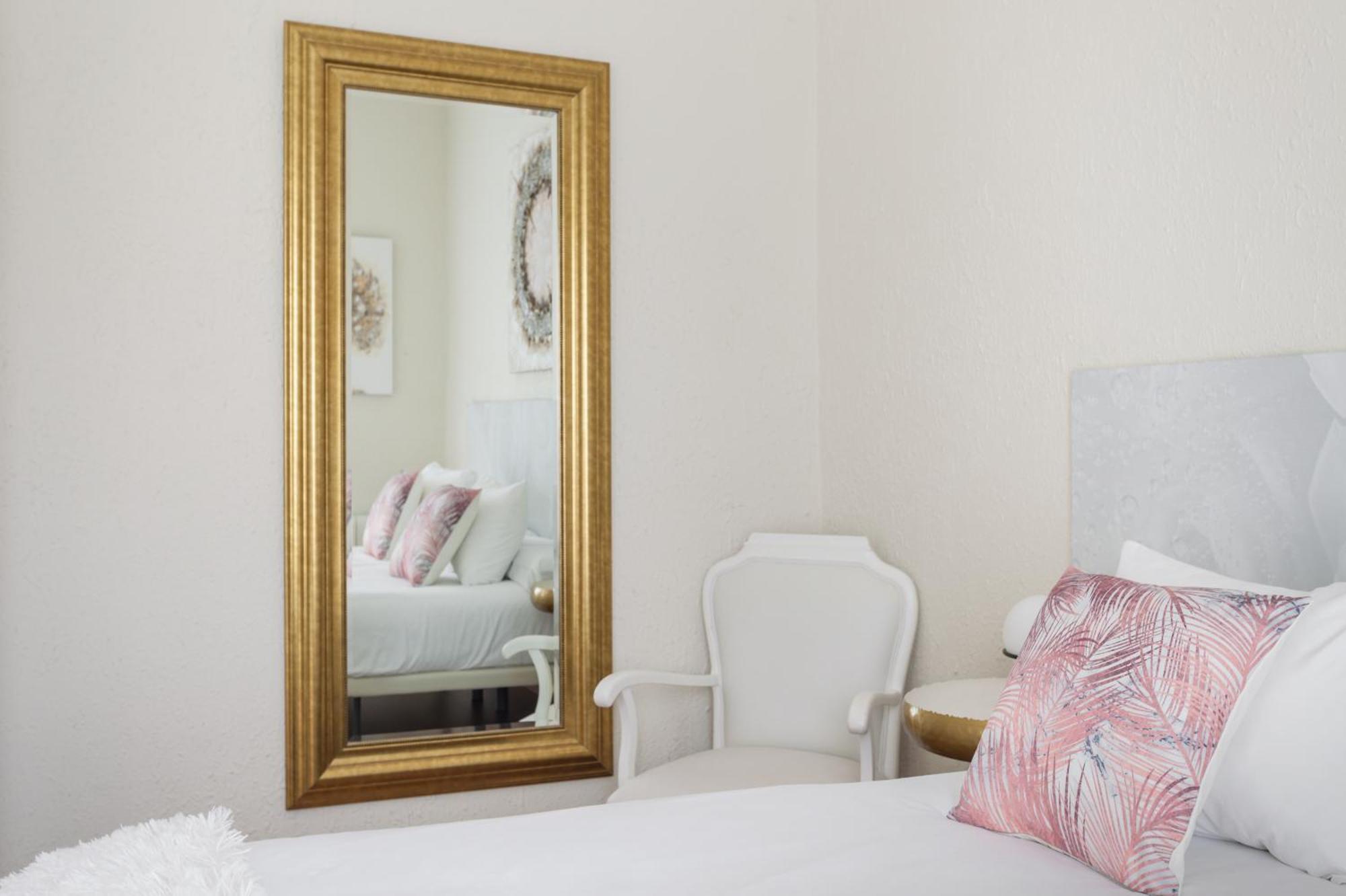 Art House Fira Apartments Βαρκελώνη Εξωτερικό φωτογραφία