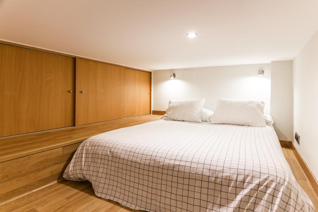 Art House Fira Apartments Βαρκελώνη Εξωτερικό φωτογραφία