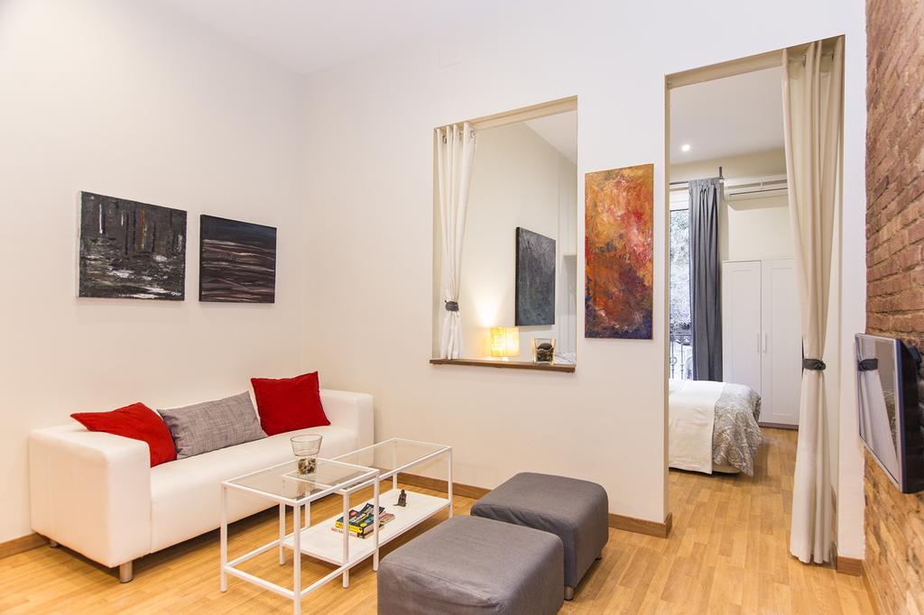 Art House Fira Apartments Βαρκελώνη Εξωτερικό φωτογραφία