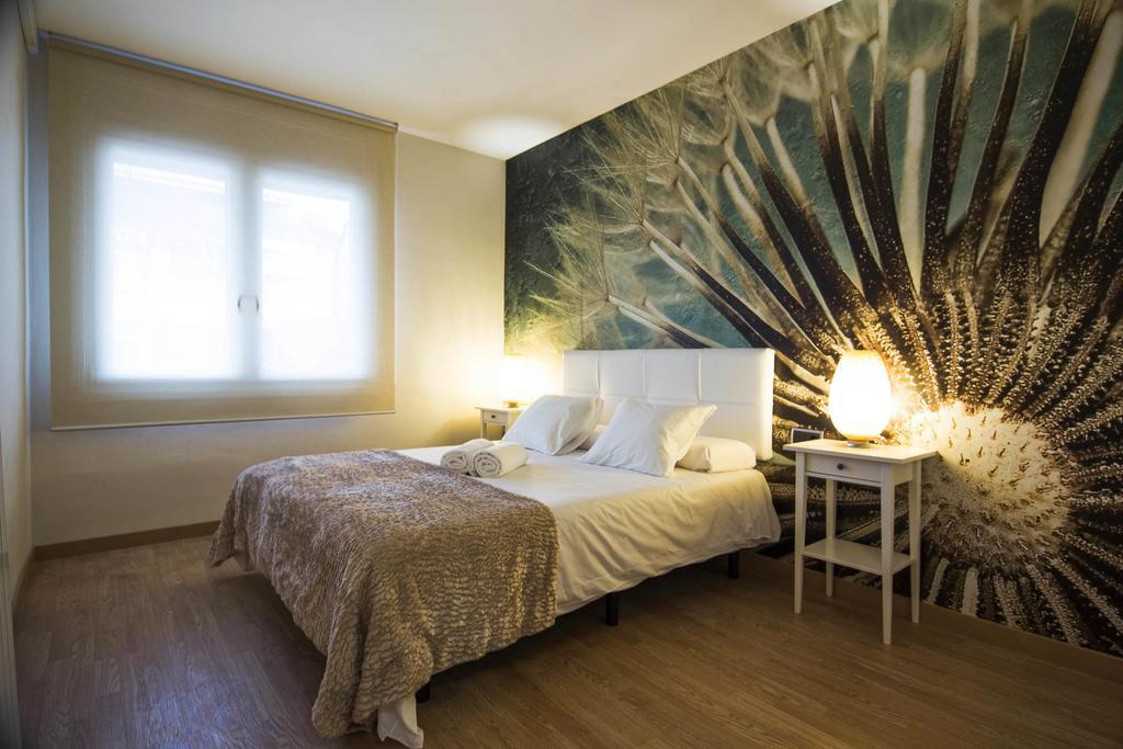 Art House Fira Apartments Βαρκελώνη Εξωτερικό φωτογραφία