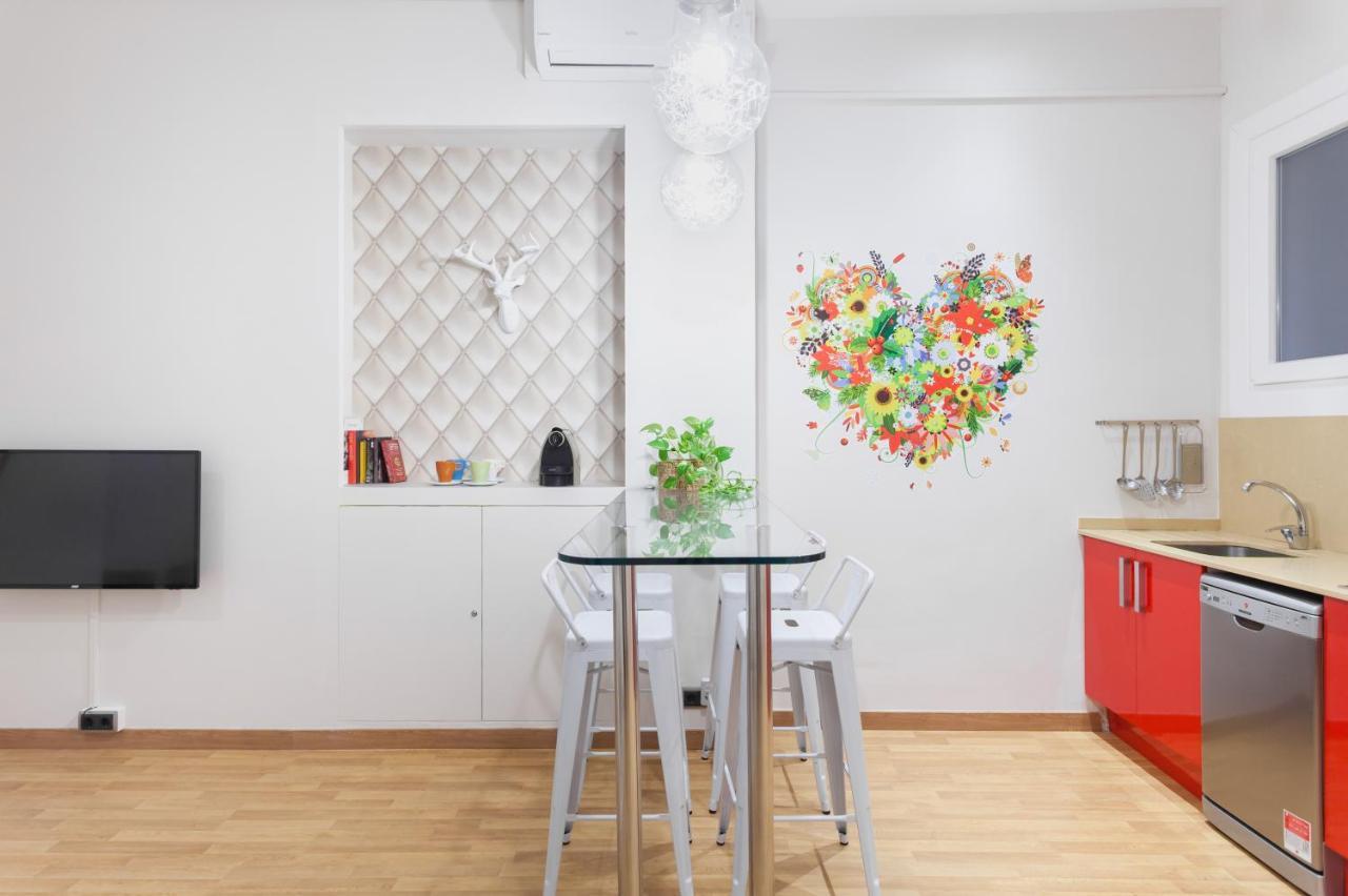 Art House Fira Apartments Βαρκελώνη Εξωτερικό φωτογραφία