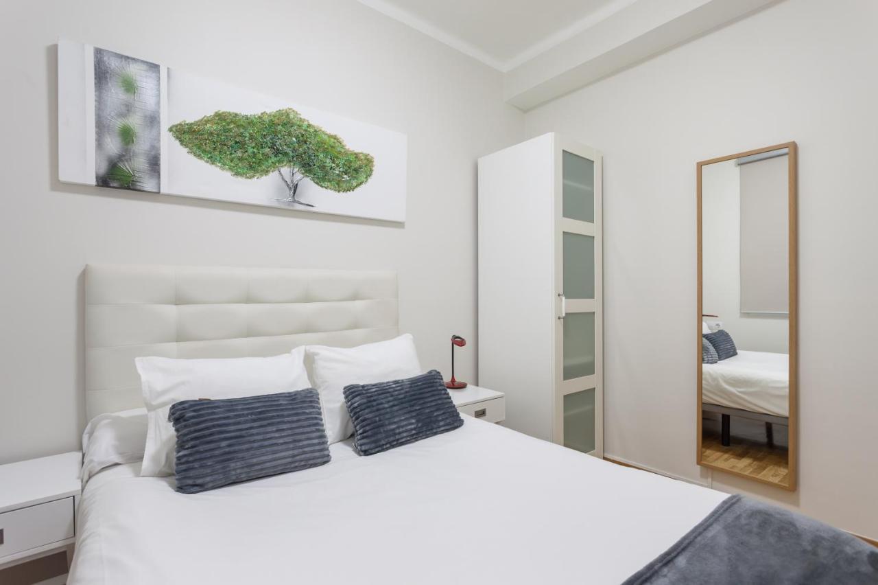 Art House Fira Apartments Βαρκελώνη Εξωτερικό φωτογραφία