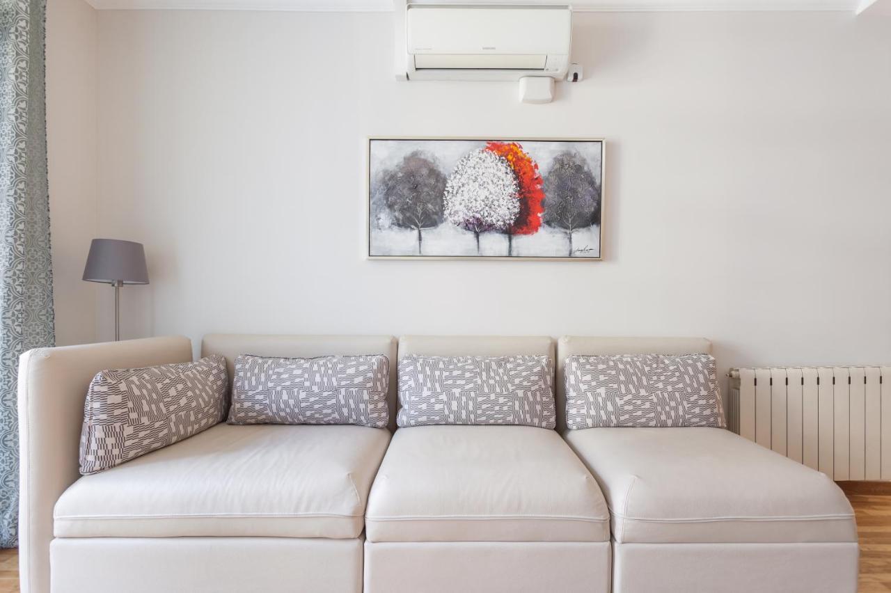 Art House Fira Apartments Βαρκελώνη Εξωτερικό φωτογραφία