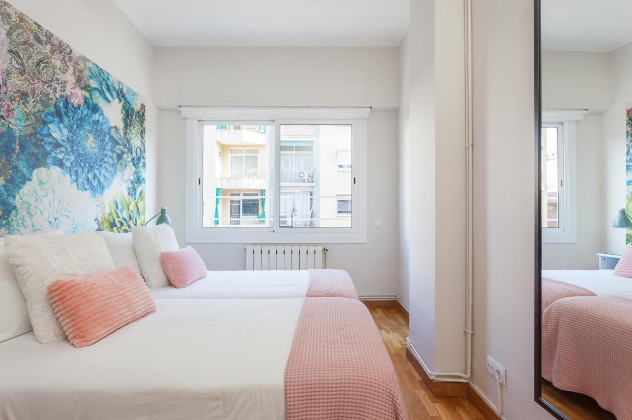 Art House Fira Apartments Βαρκελώνη Εξωτερικό φωτογραφία